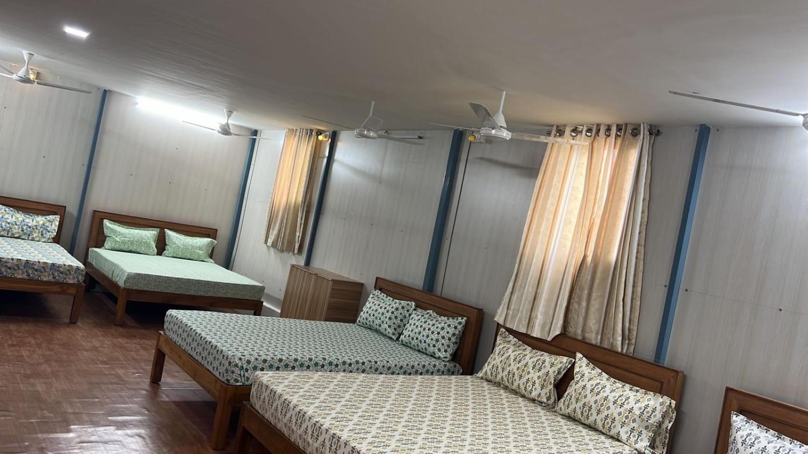 Raja Residency Hotel Alāndurai Eksteriør billede