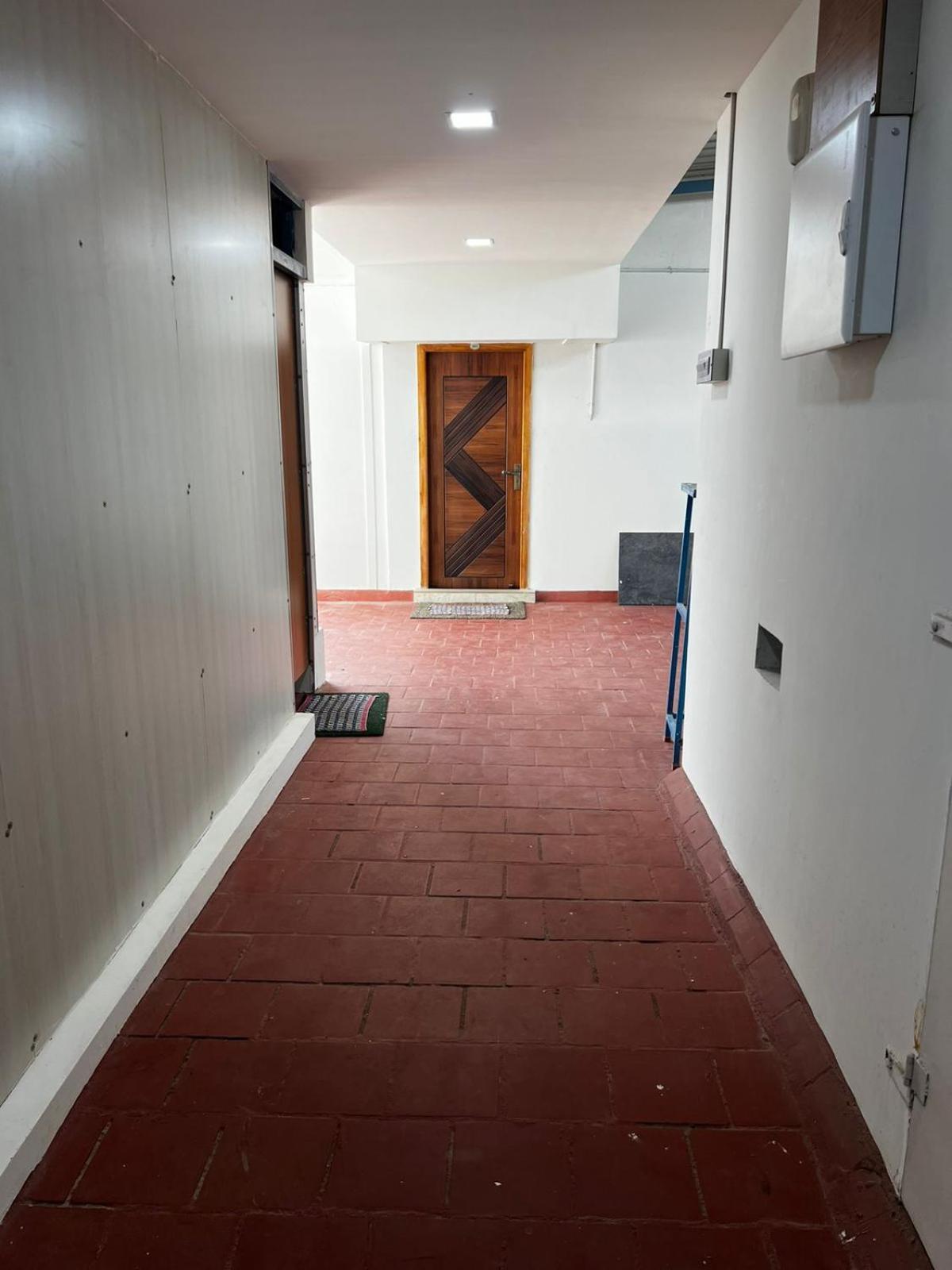 Raja Residency Hotel Alāndurai Eksteriør billede
